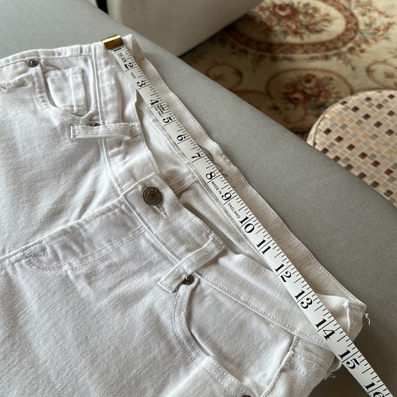Old Navy The Flirt White Skinny Distressed Jeans - Picture 7 of 10